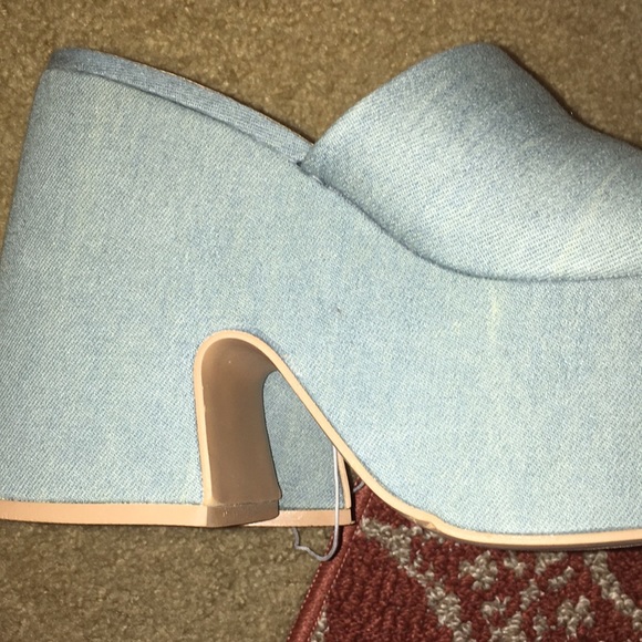 Forever 21 blue high heel wedges - Picture 5 of 8